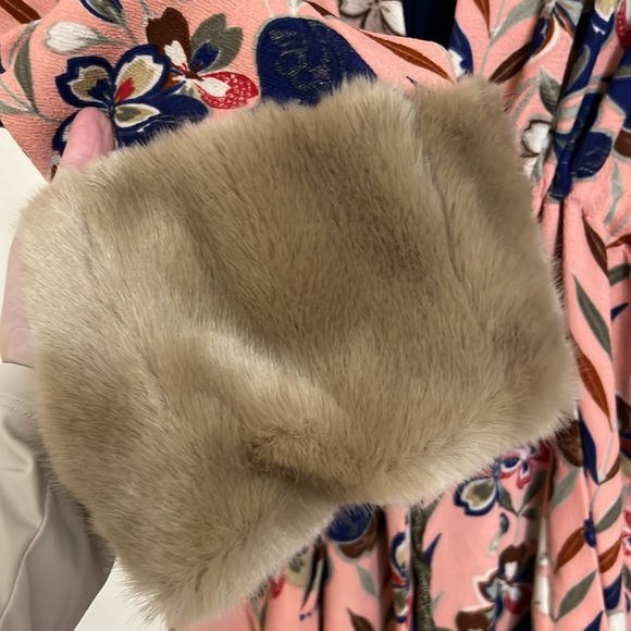 Cinch waist robe style coat - Picture 3 of 7